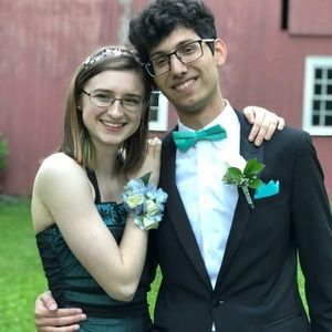 Meet your Posher, Lilia